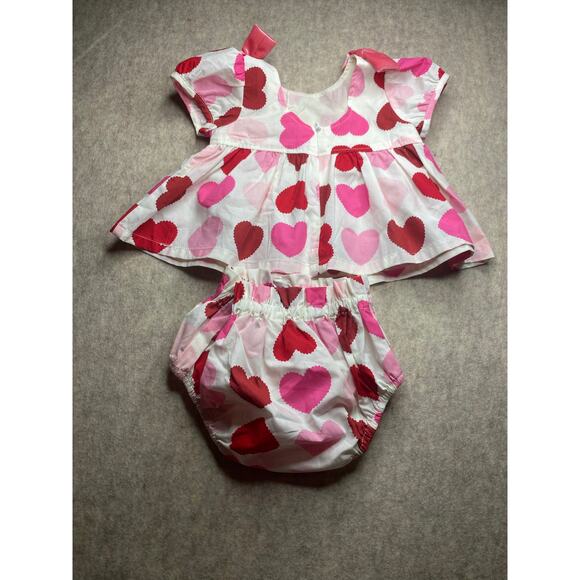 Pink Chicken New York Heart and Bows 2 Piece Outfit Size 3-6 Months - Picture 2 of 5